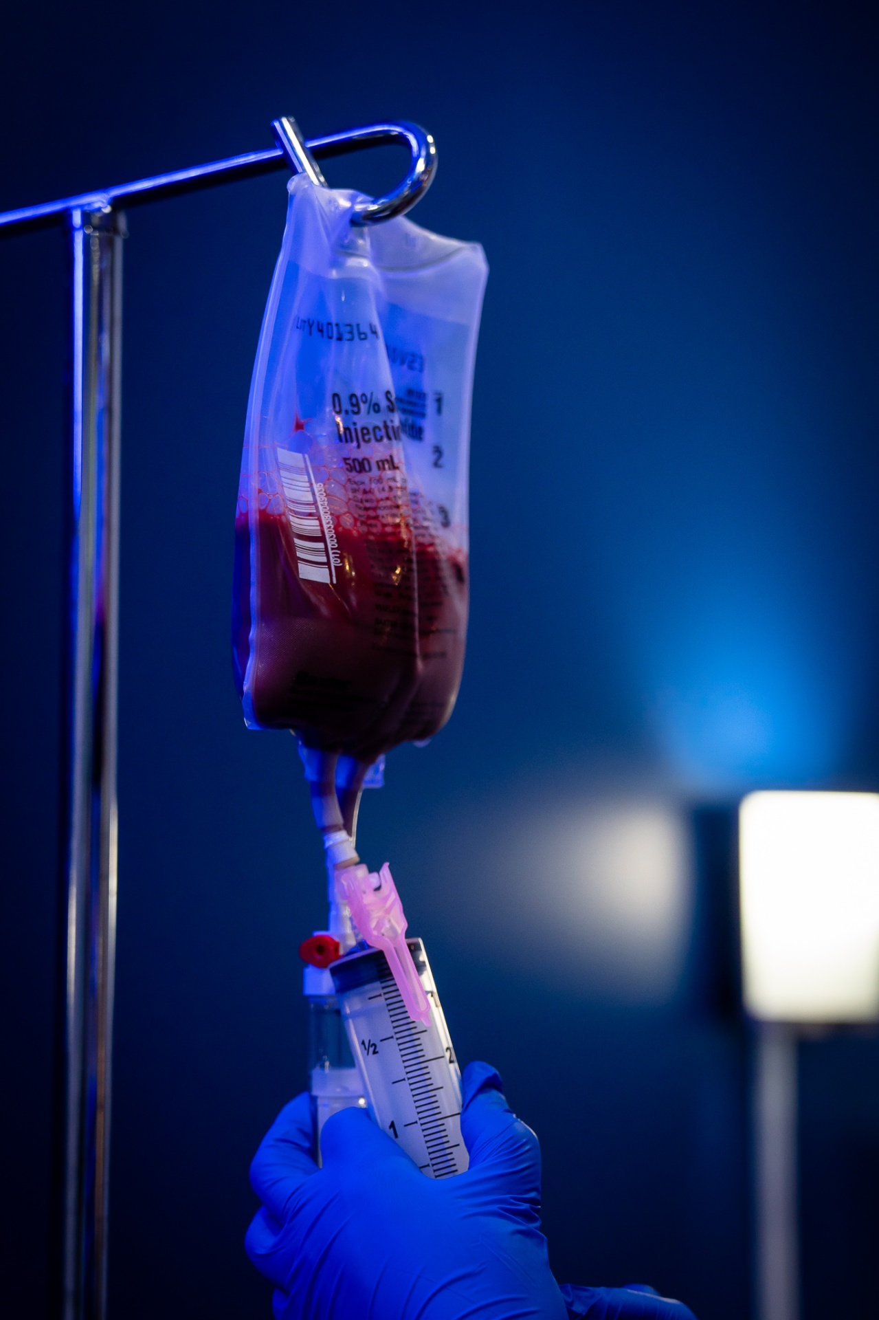 iCRYO Highland Village Ozone UV IV therapy session in private infusion lounge